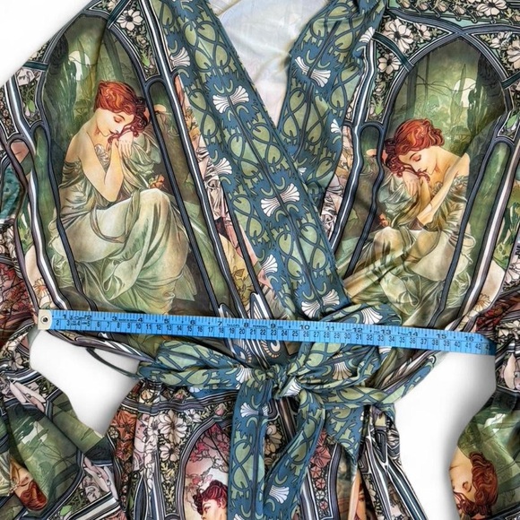 Blackmilk Artistic Blue Kimono Robe - Picture 6 of 7